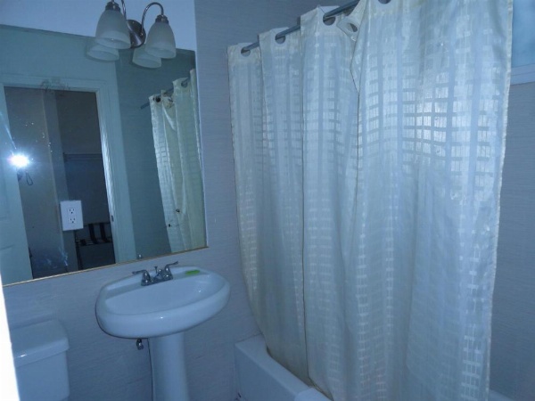 Travel Inn image 7